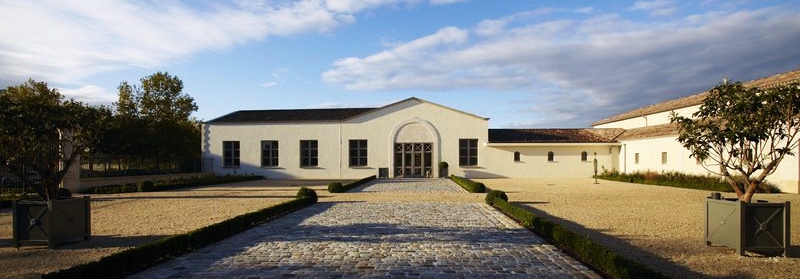 CHATEAU DE FIEUZAL Chateau
